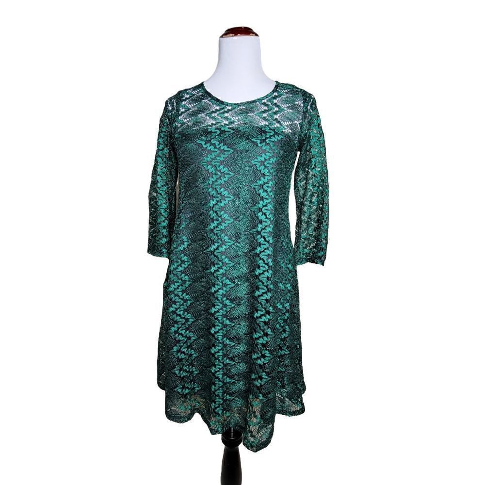 Gabby Skye Lace Overlay Three Quarter Sleeve Mini Dress Green Size 4